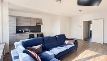 Appartement de 2 chambres dans un endroit central 
