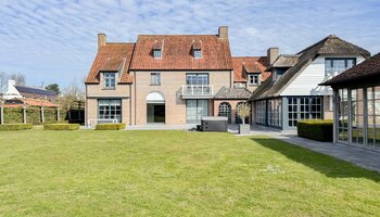 Exclusieve villa met tuin en zwembad 