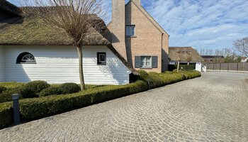 Exclusieve villa met tuin en zwembad 