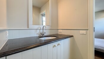 Exclusieve villa met tuin en zwembad 