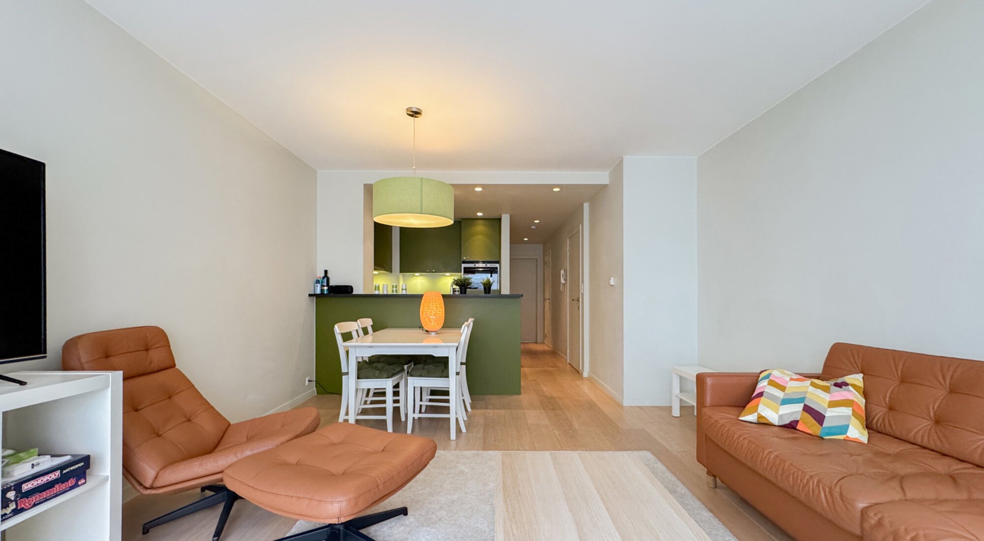 Bel appartement de 2 chambres à coucher près de l'avenue Lippens et de la mer
