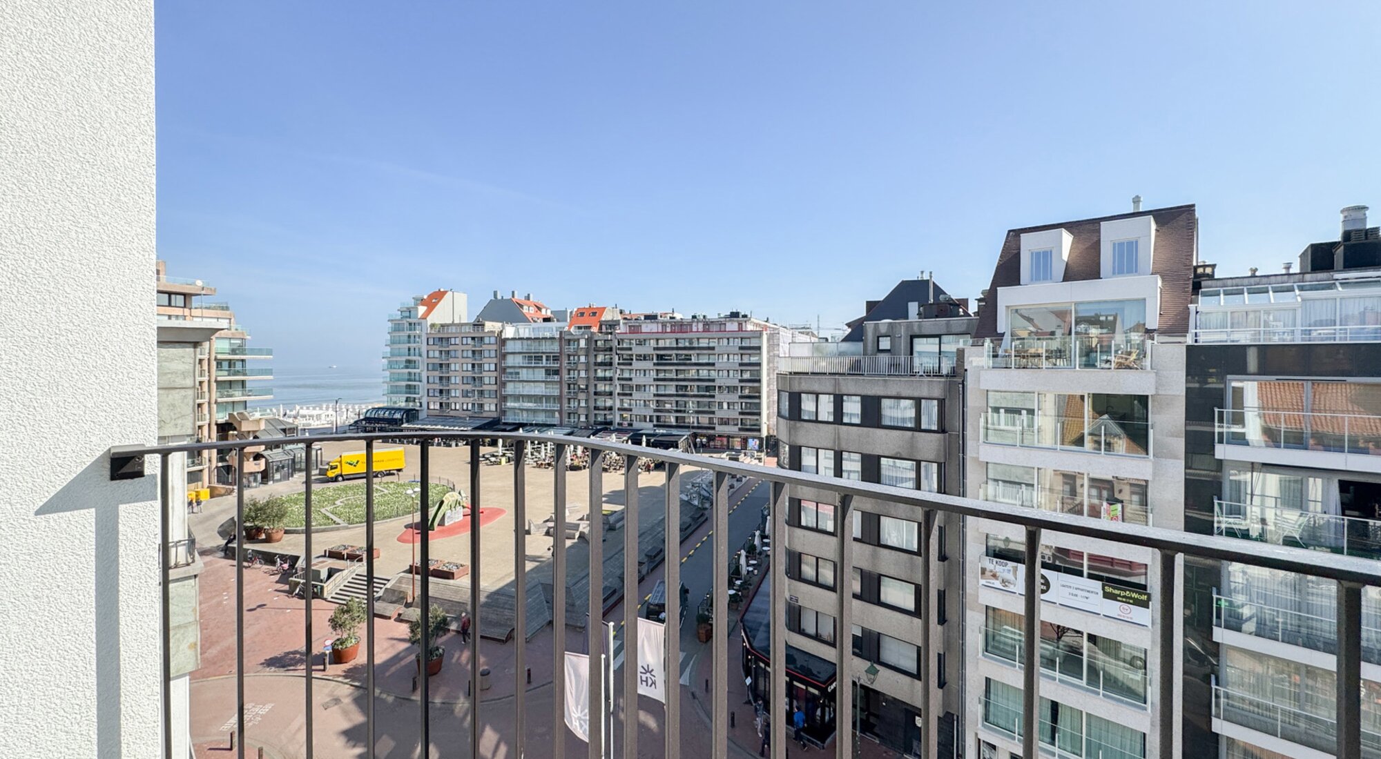 Nieuwbouwappartement met zijdelings zeezicht 