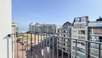 Nieuwbouwappartement met zijdelings zeezicht 