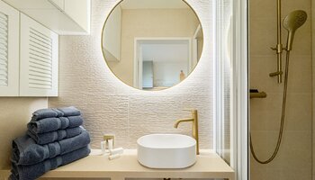 Appartement rénové d'une chambre avec vue dégagée