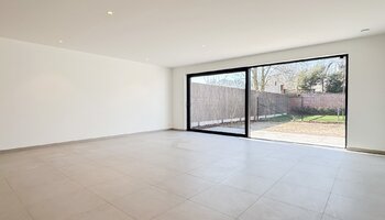Appartement au rez-de-chaussée d'une nouvelle résidence