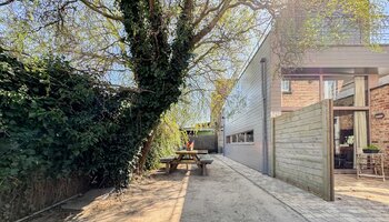 Maison charmante avec potentiel et possibilités commerciales