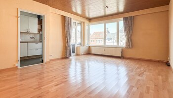 Appartement de 2 chambres à coucher dans un endroit central
