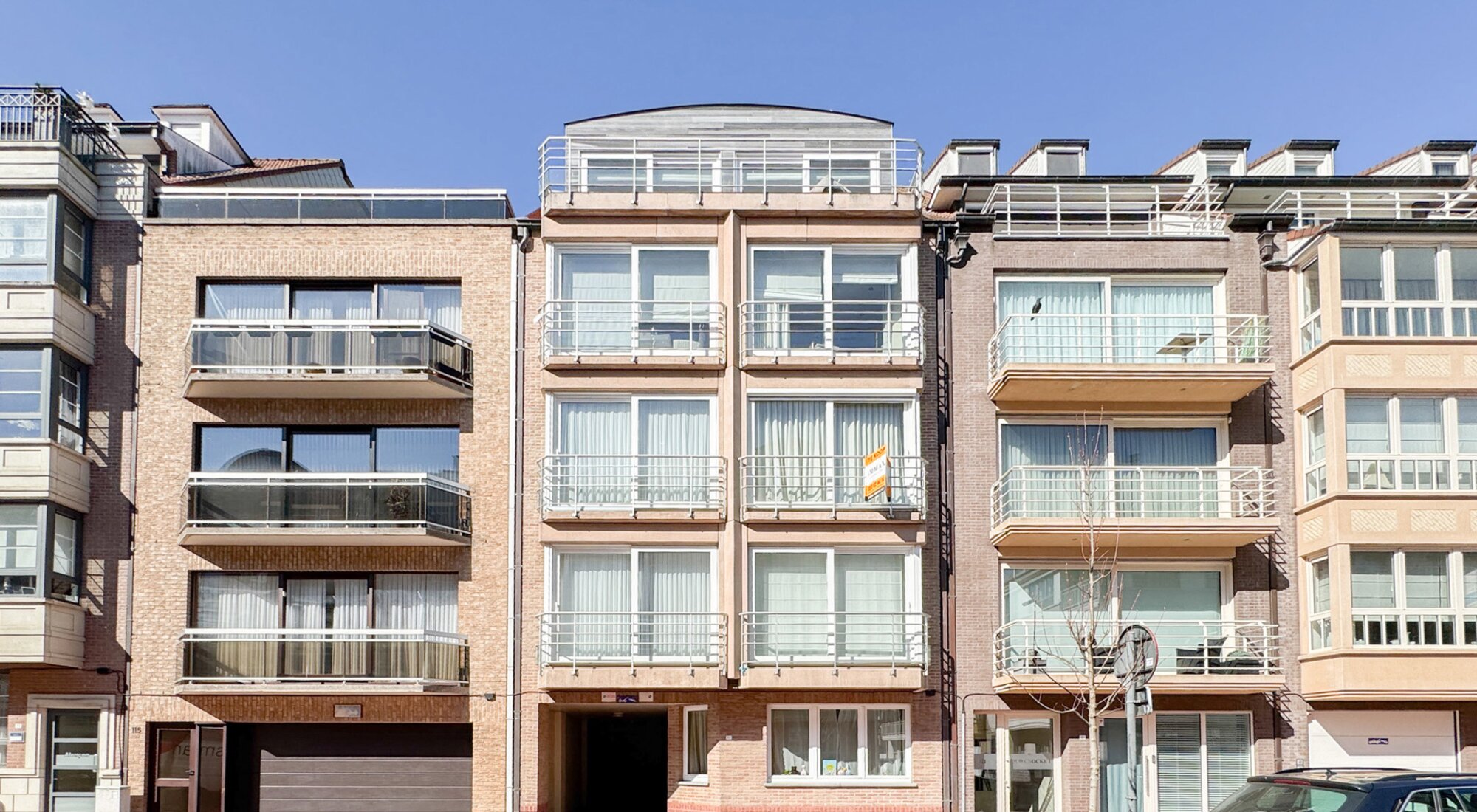 Ruim gerenoveerd 1-SLK appartement vlakbij het Zegemeer