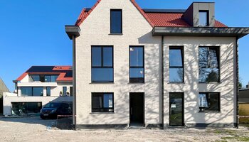 Res. YUKI | Nieuwbouw met 4 slaapkamers, tuin & carport