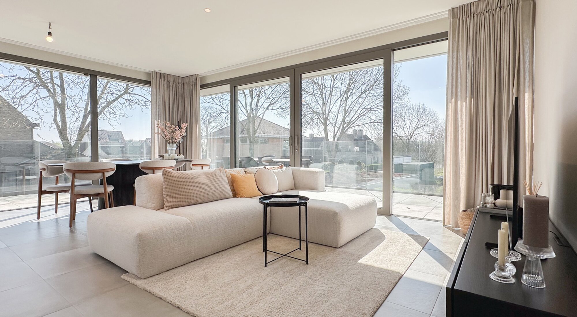 Ruim nieuwbouwappartement met ruim terras