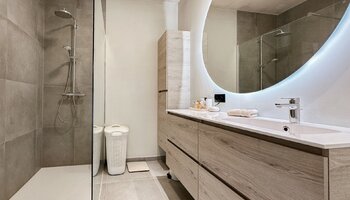 Ruim nieuwbouwappartement met ruim terras
