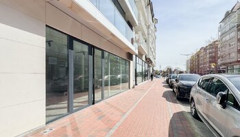 Handelspand op een topligging in het centrum