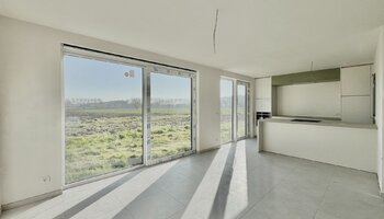 Halfopen nieuwbouwwoning met panoramisch zicht op weilanden
