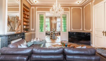 Authentieke en stijlvol gerenoveerde herenwoning met stadstuin