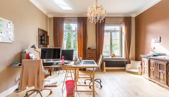 Authentieke en stijlvol gerenoveerde herenwoning met stadstuin