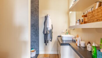 Authentieke en stijlvol gerenoveerde herenwoning met stadstuin