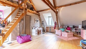 Authentieke en stijlvol gerenoveerde herenwoning met stadstuin
