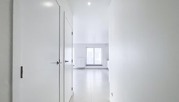 Lichtrijk 1-SLK appartement vlakbij de Lippenslaan