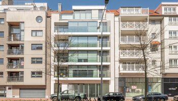 Appartement récent de 3 chambres avec terrasse