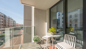 Appartement récent de 3 chambres avec terrasse