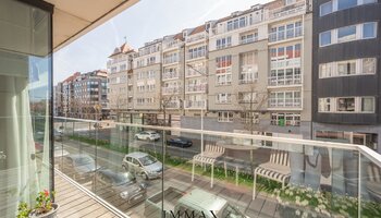 Appartement récent de 3 chambres avec terrasse