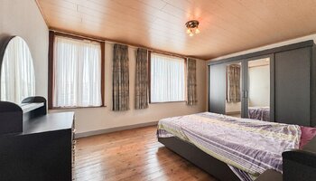 Te renoveren halfopen woning met zonnige tuin op toplocatie