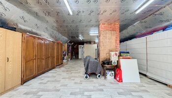 Instapklare gelijkvloerse villa met zonnige tuin