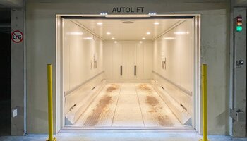 Overdekte staanplaats in het centrum van Knokke