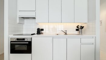Bel appartement d'une chambre à coucher près de la place Van Bunnenplein et de la plage