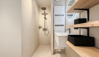 Bel appartement d'une chambre à coucher près de la place Van Bunnenplein et de la plage