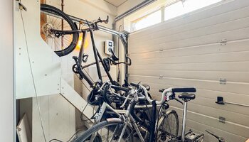 Statige instapklare woning met 2 studentenstudio's