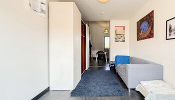 Statige instapklare woning met 2 studentenstudio's