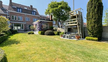 Statige instapklare woning met 2 studentenstudio's