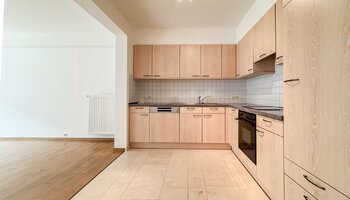  Appartement spacieux avec 2-SLK et terrasse