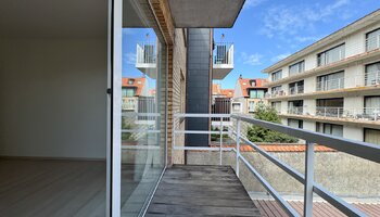  Appartement spacieux avec 2-SLK et terrasse