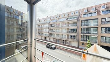  Appartement spacieux avec 2-SLK et terrasse