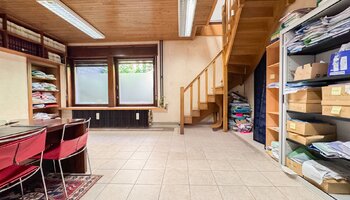 Kantoor in authentiek gebouw op commerciële ligging langs de ring van Brugge