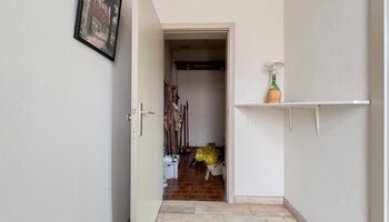Bien polyvalent avec grand espace habitable et jardin ensoleillé