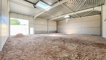 Nieuwbouw instapklare KMO-unit op strategische ligging 