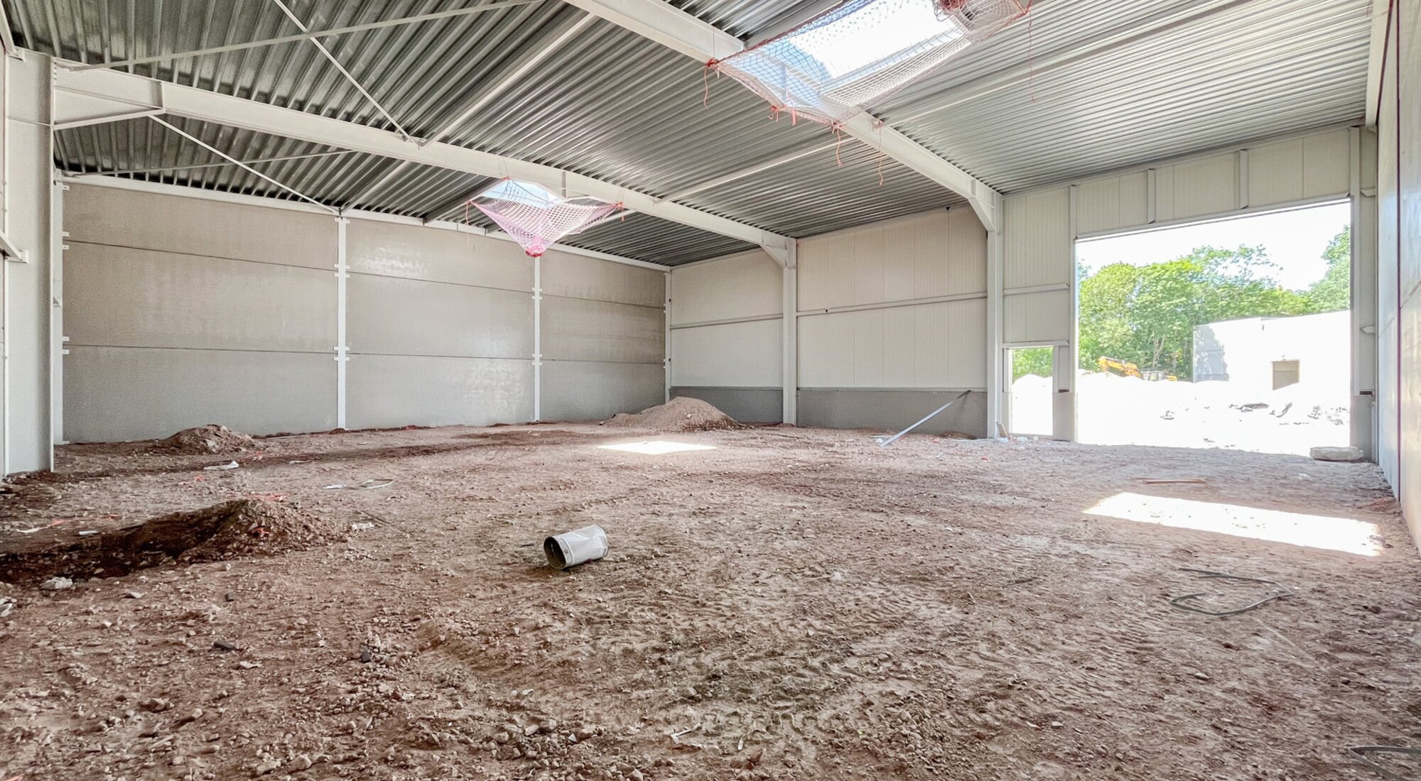 Nieuwbouw instapklare KMO-unit op strategische ligging 