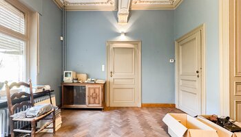 Renovatieproject | Karaktervol burgerhuis met binnentuin en 3 garages