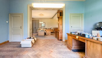 Renovatieproject | Karaktervol burgerhuis met binnentuin en 3 garages