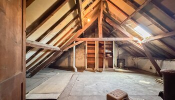 Renovatieproject | Karaktervol burgerhuis met binnentuin en 3 garages