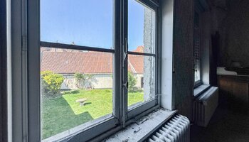 Renovatieproject | Karaktervol burgerhuis met binnentuin en 3 garages