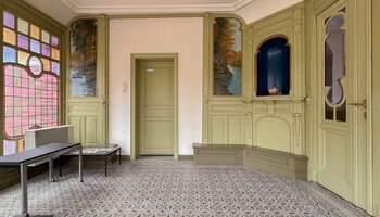 Normandische cottagewoning met praktijkruimte en grote tuin