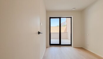 Luxueus nieuwbouwappartement op de gelijkvloerse verdieping met open zicht