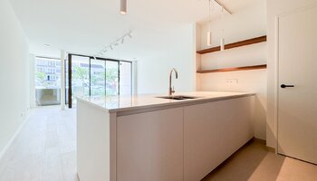 Luxueus nieuwbouwappartement op de gelijkvloerse verdieping 