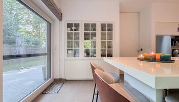 Exclusieve villa met binnenzwembad regio Beisbroek