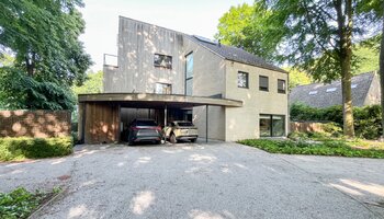 Exclusieve villa met binnenzwembad regio Beisbroek