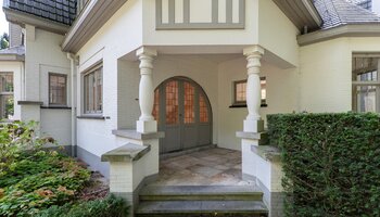 Karaktervolle villa met tuin en luxeafwerking